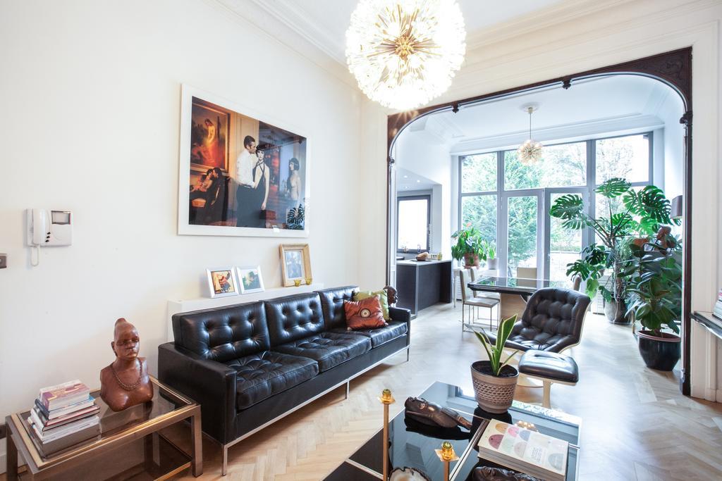 B&B Quatre20Cinq Antwerp Exterior photo