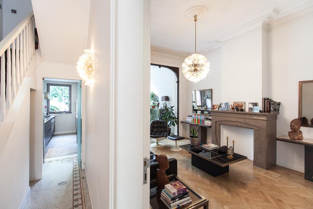 B&B Quatre20Cinq Antwerp Exterior photo